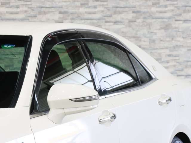 TOYOTA CROWN SEDAN HYBRID 2013 Image 31