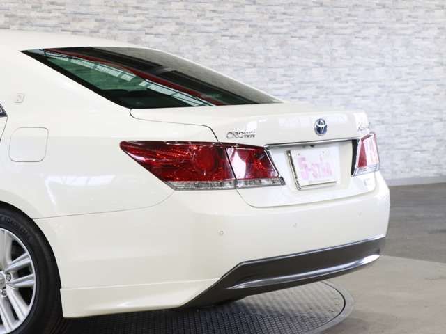 TOYOTA CROWN SEDAN HYBRID 2013 Image 31