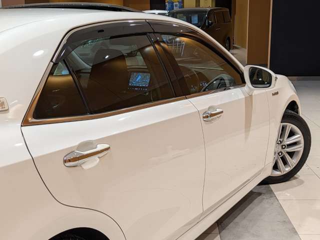 TOYOTA CROWN SEDAN HYBRID 2014 Image 31