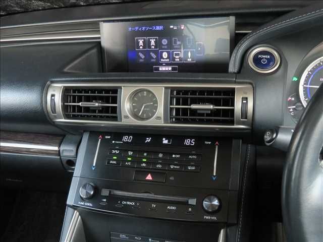 TOYOTA LEXUS IS300H 2013 Image 31