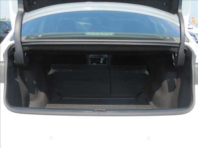 TOYOTA LEXUS IS300H 2013 Image 31