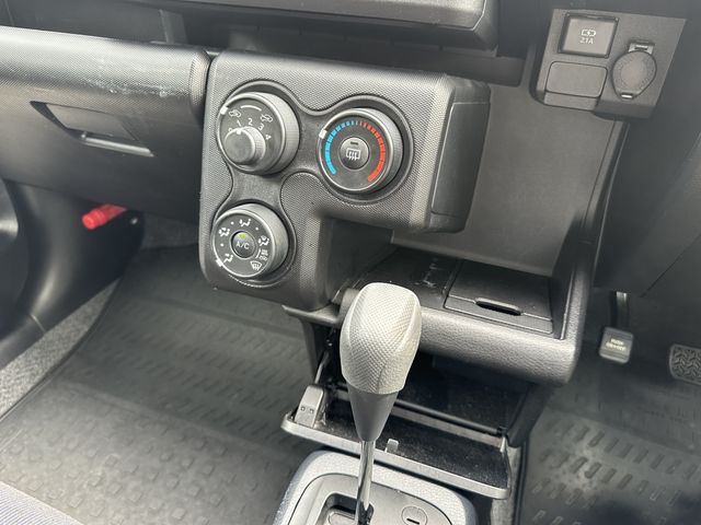 TOYOTA PROBOX VAN 2WD 2019 Image 31