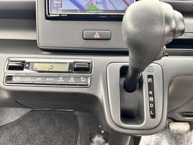 SUZUKI WAGON R 2017 Image 31