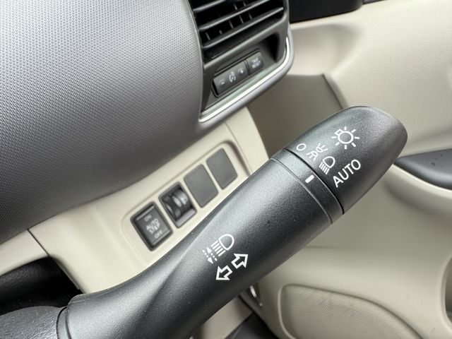 NISSAN SERENA  WG 2018 Image 31