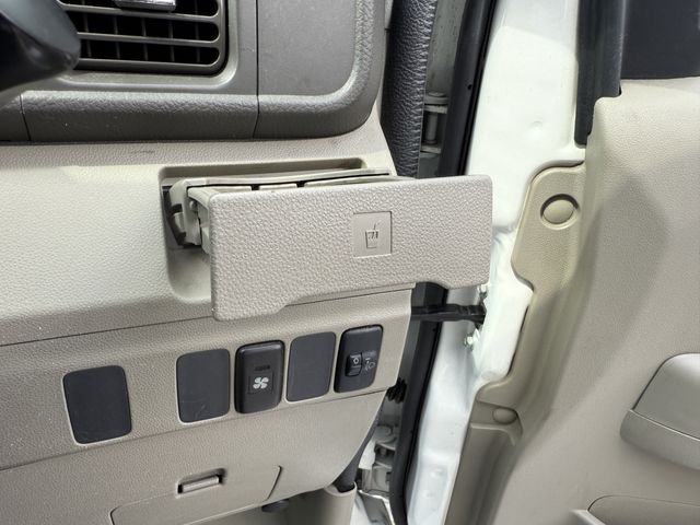 DAIHATSU ATRAI WAGON 2015 Image 31