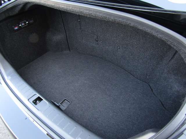 NISSAN CIMA HYBRID 2015 Image 31