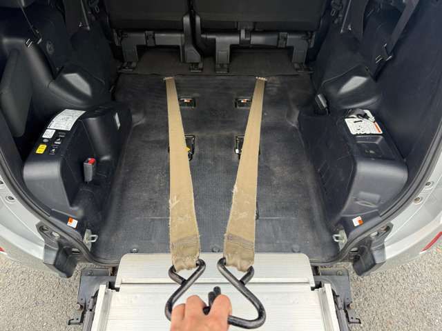 TOYOTA NOAH 2018 Image 31