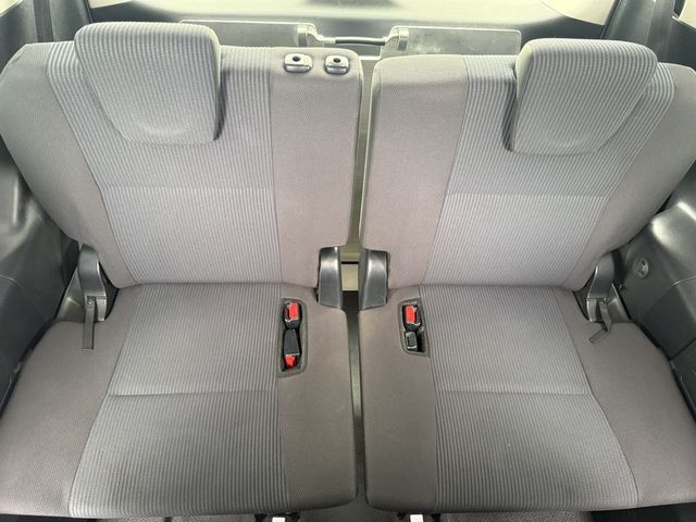 TOYOTA NOAH 2018 Image 31