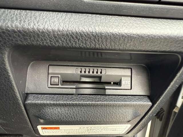 TOYOTA NOAH 2018 Image 31