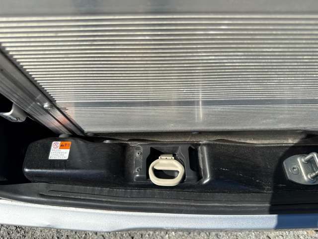 TOYOTA VOXY 2017 Image 31