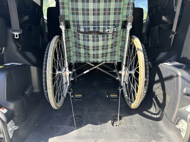 TOYOTA VOXY 2017 Image 31