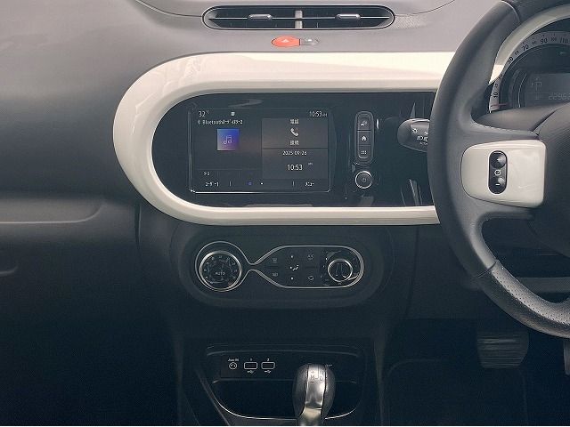 RENAULT TWINGO 2021 Image 31