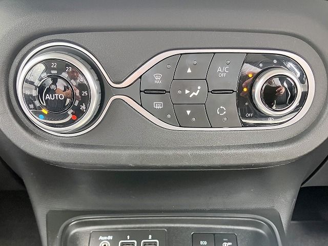 RENAULT TWINGO 2021 Image 31