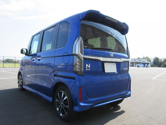 HONDA N BOX CUSTOM 2018 Image 31