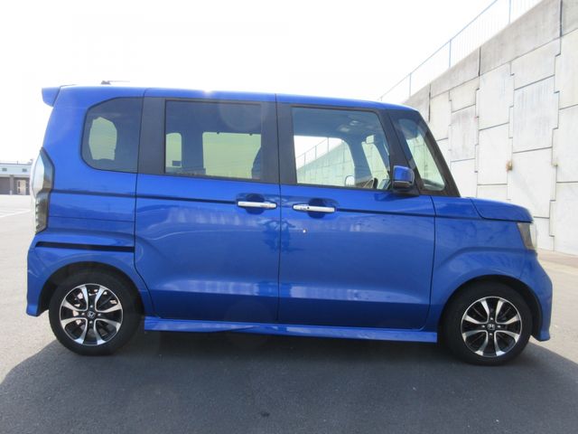 HONDA N BOX CUSTOM 2018 Image 31