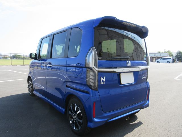 HONDA N BOX CUSTOM 2018 Image 31