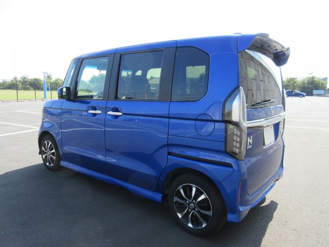 HONDA N BOX CUSTOM 2018 Image 31