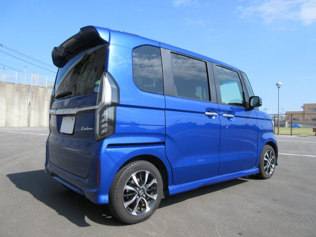 HONDA N BOX CUSTOM 2018 Image 31