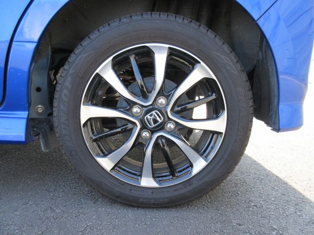 HONDA N BOX CUSTOM 2018 Image 31