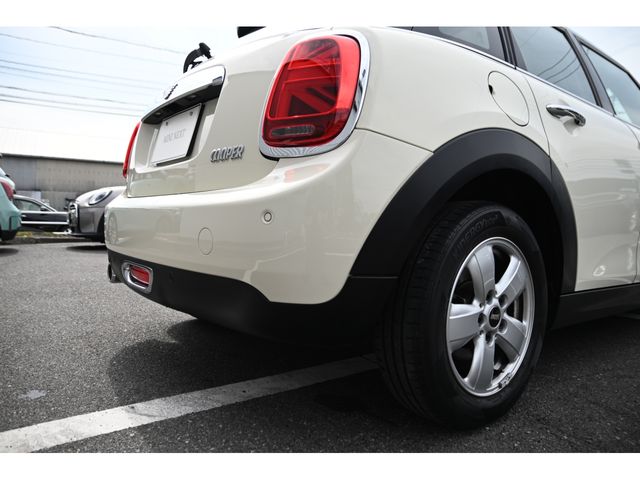 BMW MINI COOPER 5DOOR 2021 Image 31