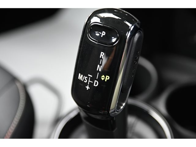 BMW MINI COOPER 5DOOR 2021 Image 31