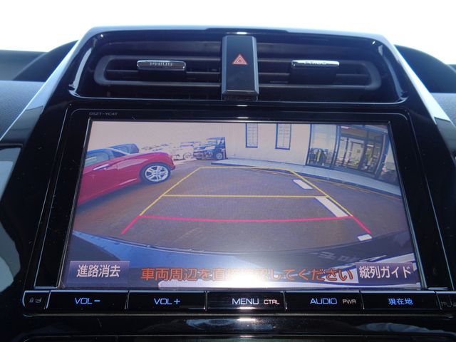 TOYOTA PRIUS 4WD 2017 Image 31