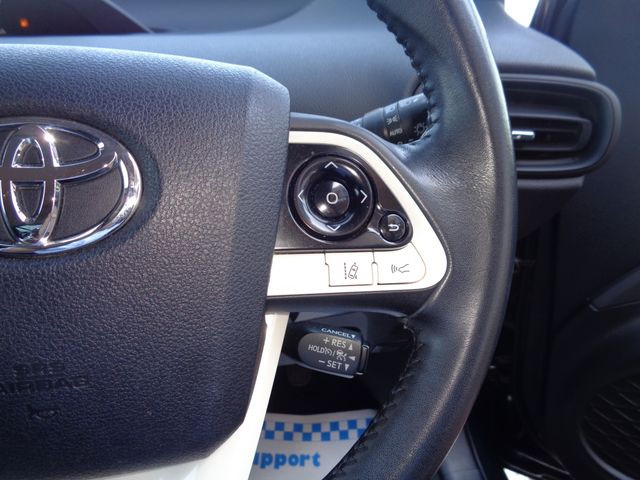 TOYOTA PRIUS 4WD 2017 Image 31
