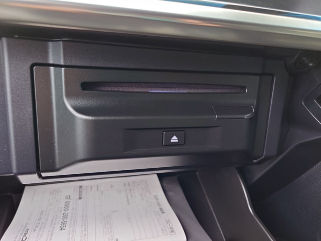 TOYOTA ALPHARD HYBRID 4WD 2021 Image 31