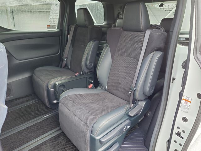 TOYOTA ALPHARD HYBRID 4WD 2021 Image 31