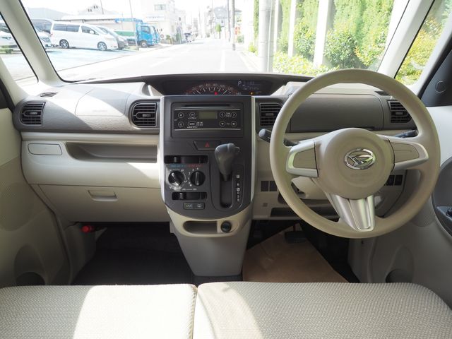 DAIHATSU TANTO 2014 Image 31