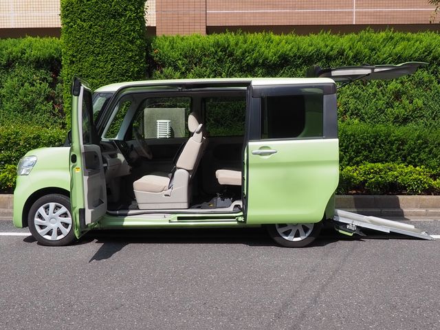 DAIHATSU TANTO 2014 Image 31