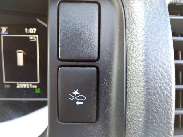 TOYOTA HIACE VAN 4WD 2023 Image 31