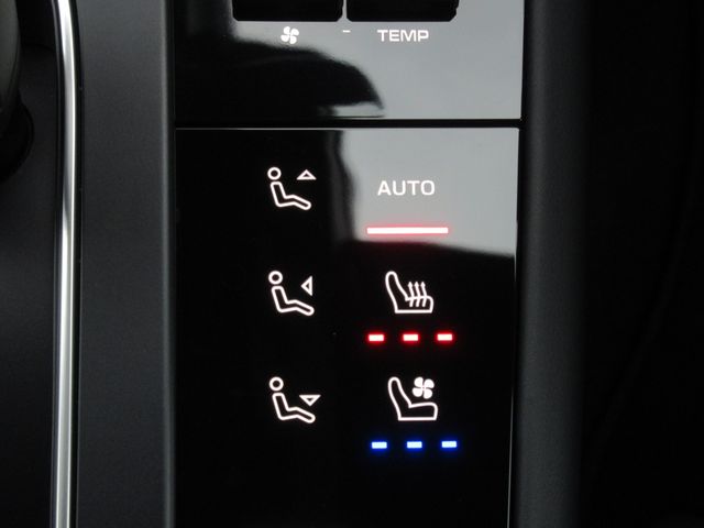 PORSCHE MACAN 2024 Image 31