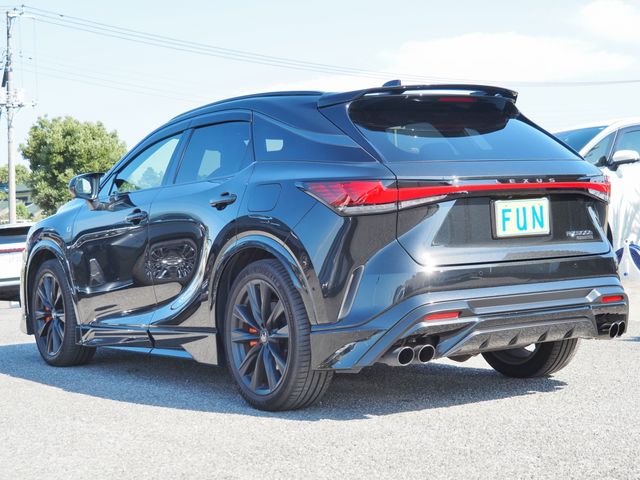 TOYOTA LEXUS RX500H 2023 Image 31