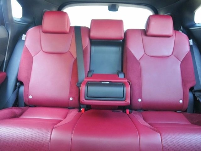 TOYOTA LEXUS RX500H 2023 Image 31