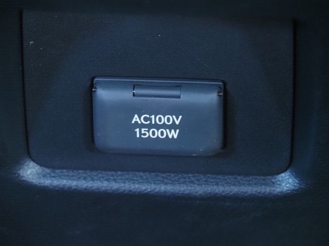 TOYOTA LEXUS RX500H 2023 Image 31