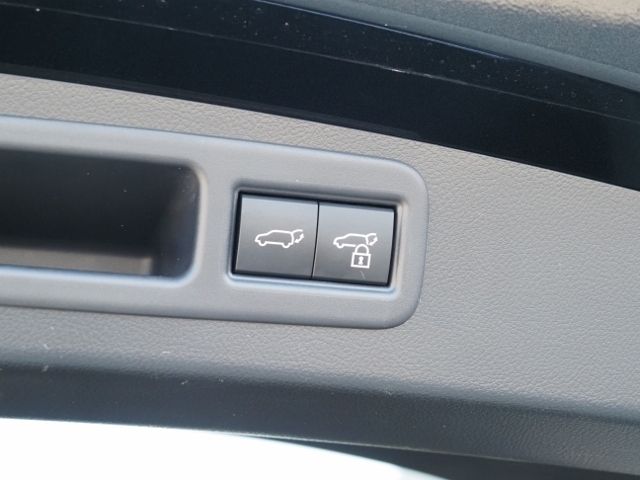 TOYOTA LEXUS RX500H 2023 Image 31