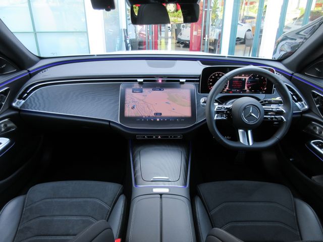 MERCEDES BENZ E CLAS 2024 Image 31