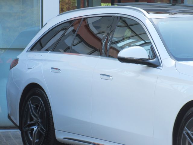 MERCEDES BENZ E CLAS 2024 Image 31