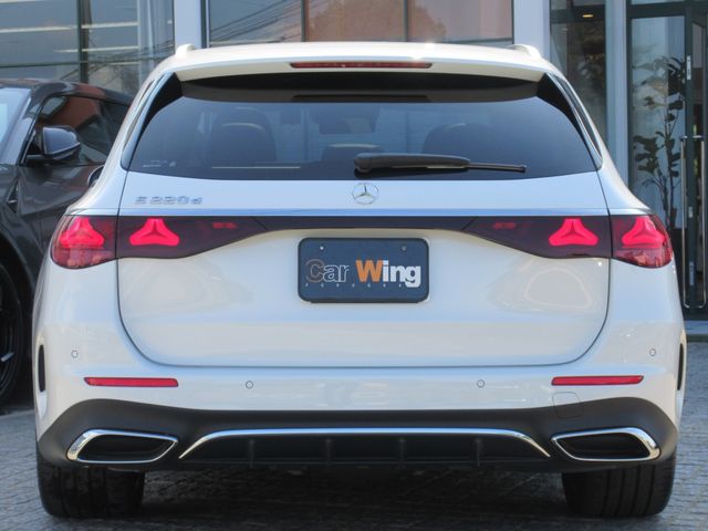 MERCEDES BENZ E CLAS 2024 Image 31