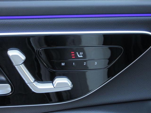 MERCEDES BENZ E CLAS 2024 Image 31