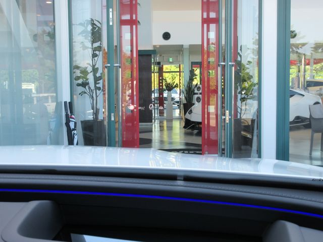 MERCEDES BENZ E CLAS 2024 Image 31