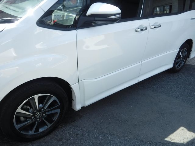 TOYOTA NOAH 2020 Image 31