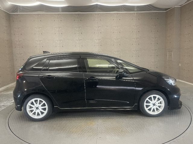 HONDA FIT E:HEV 2020 Image 31