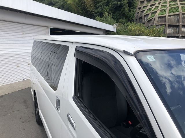 TOYOTA HIACE VAN 2WD 2018 Image 31