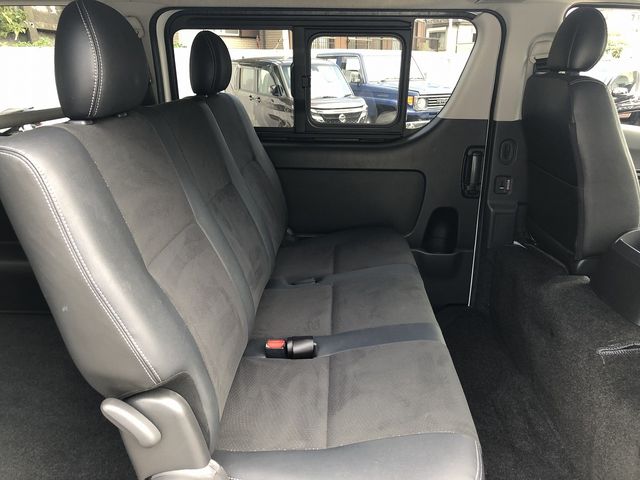 TOYOTA HIACE VAN 2WD 2018 Image 31