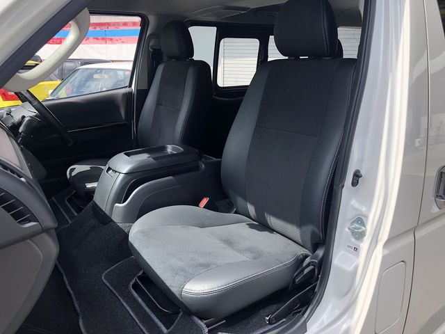 TOYOTA HIACE VAN 2WD 2018 Image 31