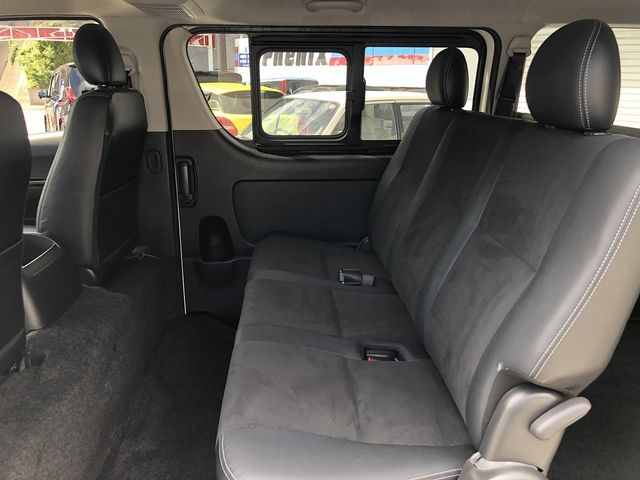 TOYOTA HIACE VAN 2WD 2018 Image 31