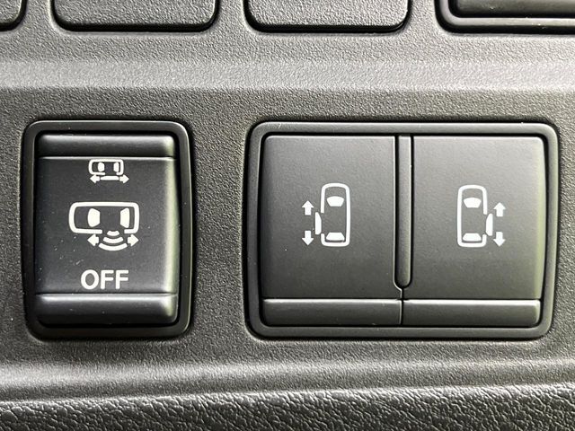 NISSAN SERENA  S-HYBRID 2018 Image 31