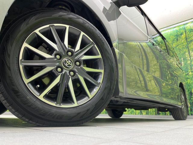 TOYOTA NOAH 2016 Image 31